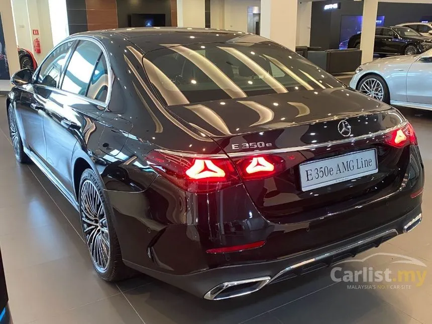 2025 Mercedes-Benz E350e AMG Line Sedan