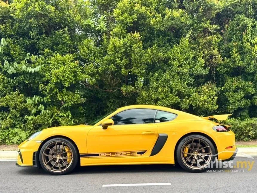 2018 Porsche 718 Cayman Coupe