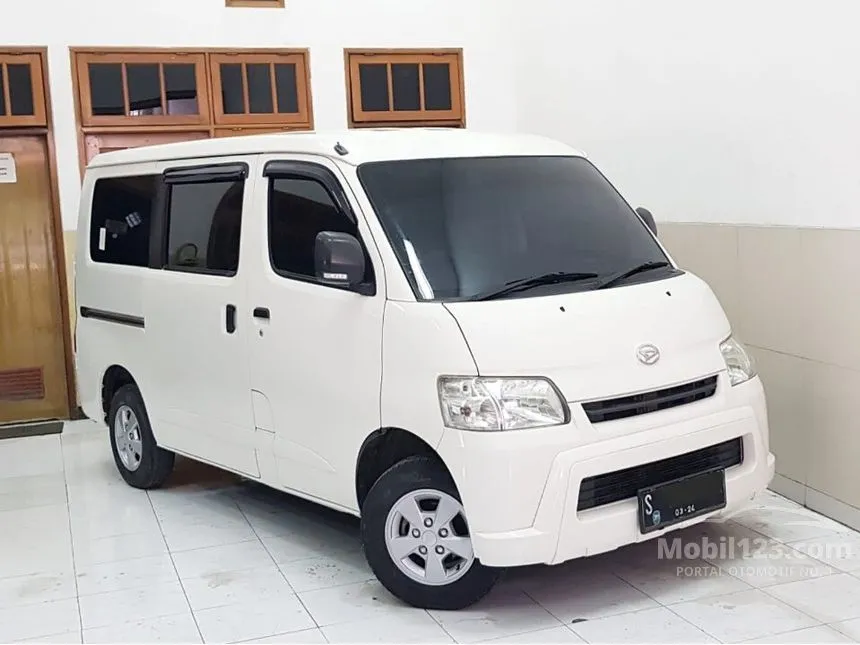 Jual Mobil Daihatsu Gran Max 2019 D 1.5 di Jawa Timur Manual Van Putih Rp 138.000.000