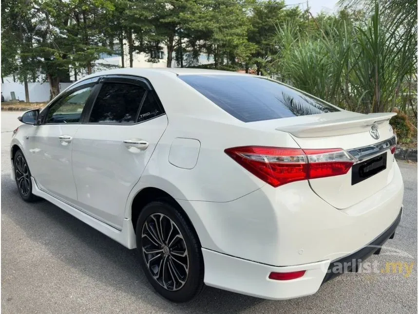 2015 Toyota Corolla Altis V Sedan