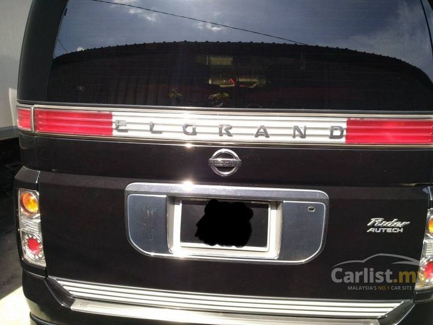 2005 Nissan Elgrand MPV