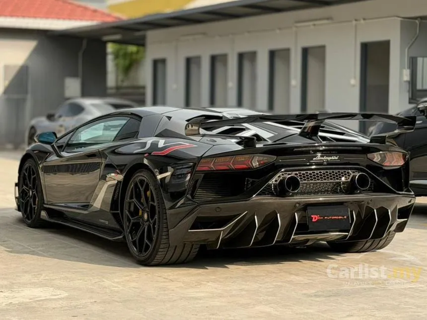 2020 Lamborghini Aventador SVJ Coupe