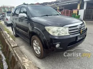 2011 Toyota Fortuner 2.5 G SUV