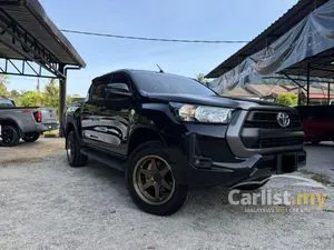 2021 Toyota Hilux 2.4 E Dual Cab Pickup