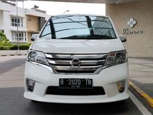 NISSAN SERENA HWS AT 2013 PUTIH SUPER CONDITION LOW KM