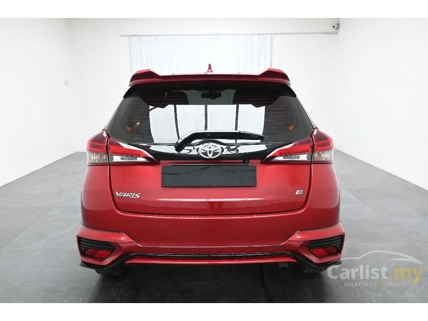 2020 Toyota Yaris E Hatchback