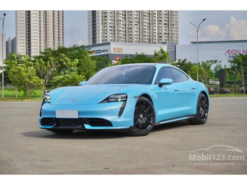 2021 Porsche Taycan Turbo Sedan