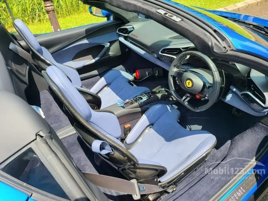 2024 Ferrari 296 GTS Cabriolet