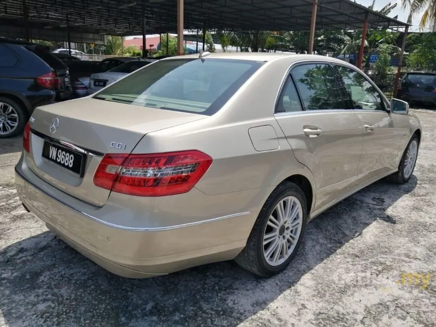 2010 Mercedes-Benz E200 CGI Elegance Sedan