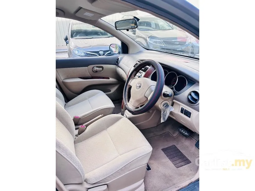 2011 Nissan Grand Livina Comfort MPV