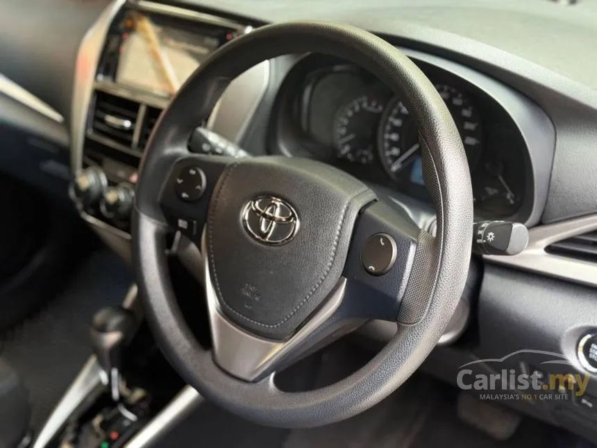 2020 Toyota Yaris E Hatchback