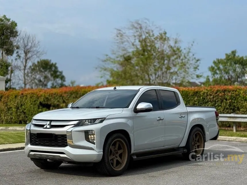 2019 Mitsubishi Triton VGT Phantom Dual Cab 4X4 Pickup
