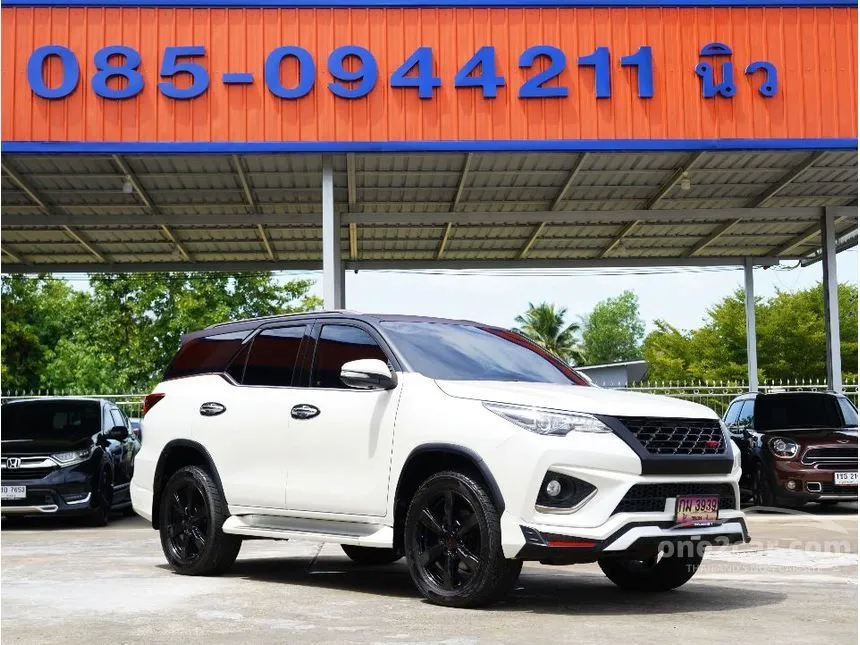 2017 Toyota FORTUNER TRD Sportivo (Blacktop) SUV