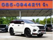 2017 Toyota FORTUNER 2.8 (ปี 15-25) TRD Sportivo (Blacktop) 4WD SUV