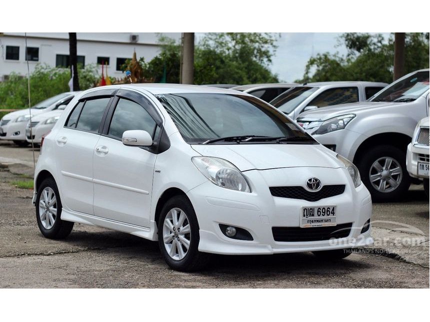 Toyota Yaris 2011 S Limited 1.5 in ภาคใต้ Automatic Hatchback สีขาว for ...