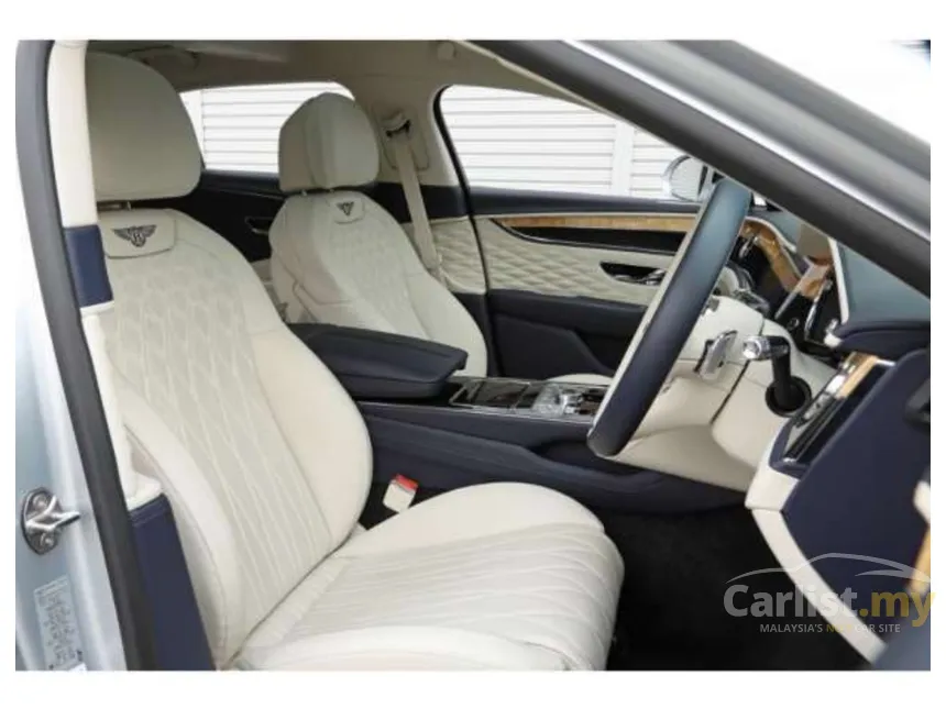 2022 Bentley Flying Spur Sedan