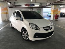 Honda Brio E AT 2014 pemakaian 2015 Perfect Condition