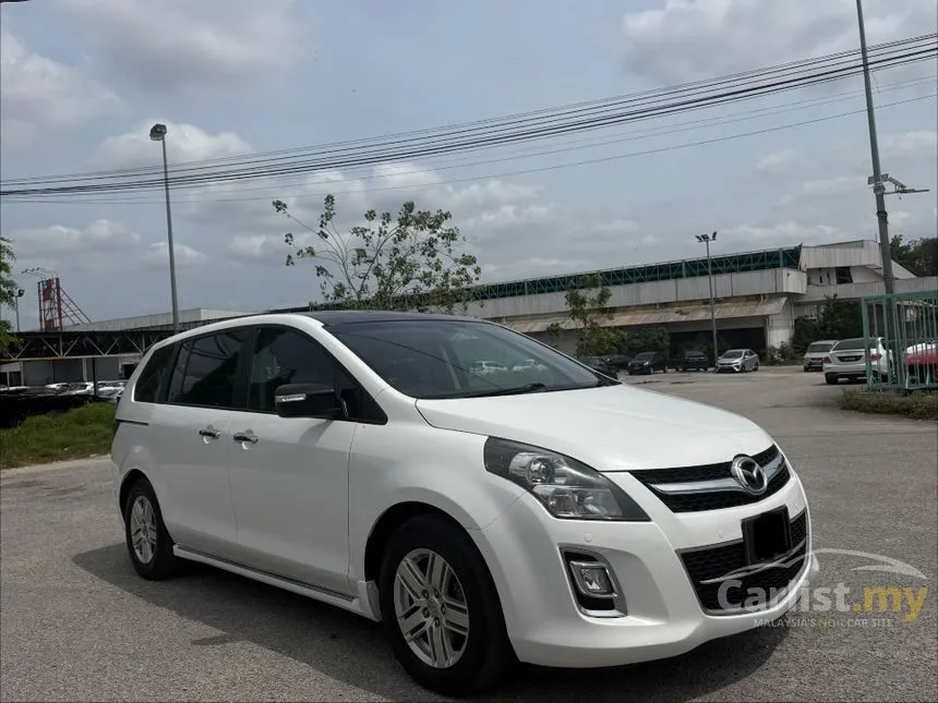 2010 Mazda 8 MPV