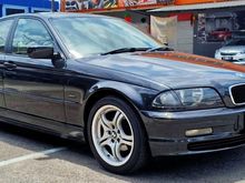 2000 BMW 318i 1.9 Base Spec Sedan
