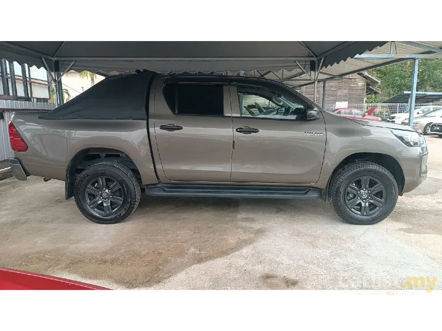 2023 Toyota Hilux E Dual Cab Pickup
