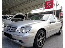 Mercedes-Benz C200K 2.0 ELEGANCE (A) /TIP TOP/ LEATHET SEAT