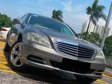 YEAR MADE 2011 MERCEDES-BENZ S300L 3.0 SEDAN ONE OWNER ORIGINAL LOW MILEAGE ON TIME SERVICE LUXURT LEATHER SEAT REVERSE SENSOR POWERBOOT