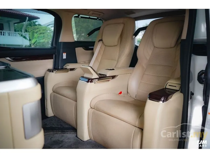 2017 Toyota Vellfire Executive Lounge MPV