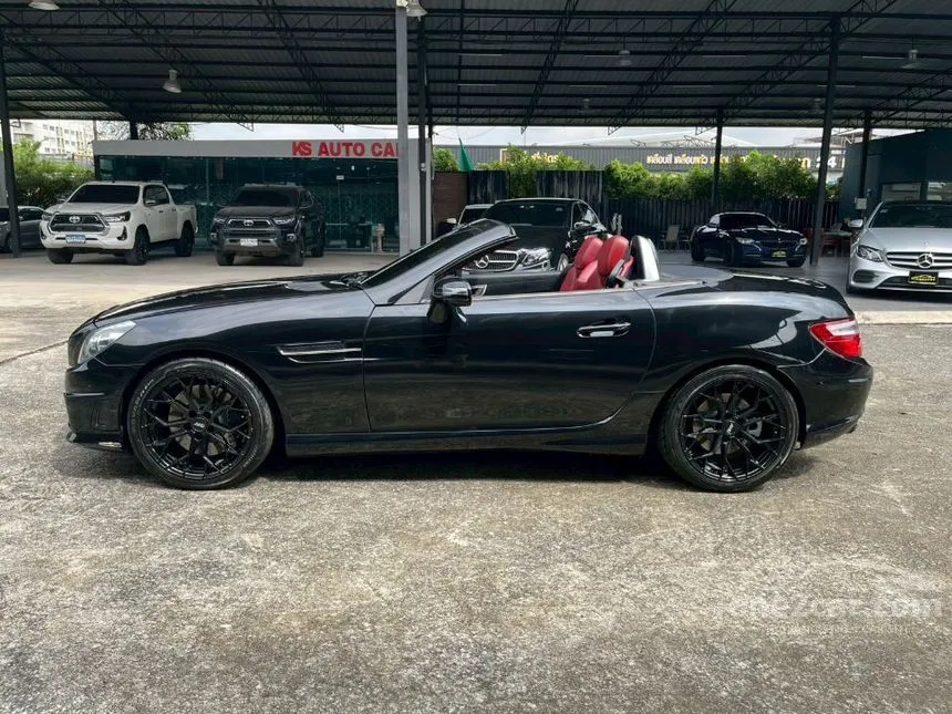 2015 Mercedes-Benz SLK200 AMG Dynamic BlueEFFICIENCY Convertible