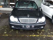2002 Mercedes-Benz C240 2.6 Elegance Sedan