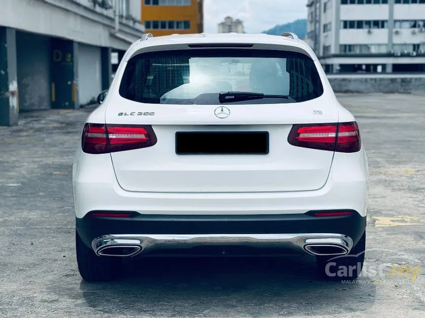 2018 Mercedes-Benz GLC200 AMG Line SUV