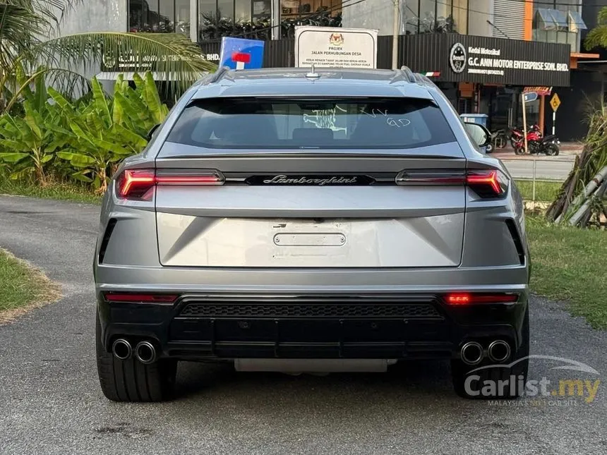 2022 Lamborghini Urus SUV