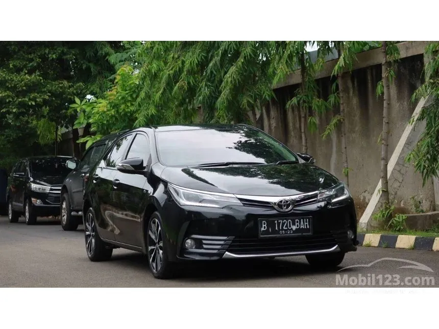 Jual Mobil Toyota Corolla Altis 2018 V 1.8 di DKI Jakarta Automatic Sedan Hitam Rp 225.000.000