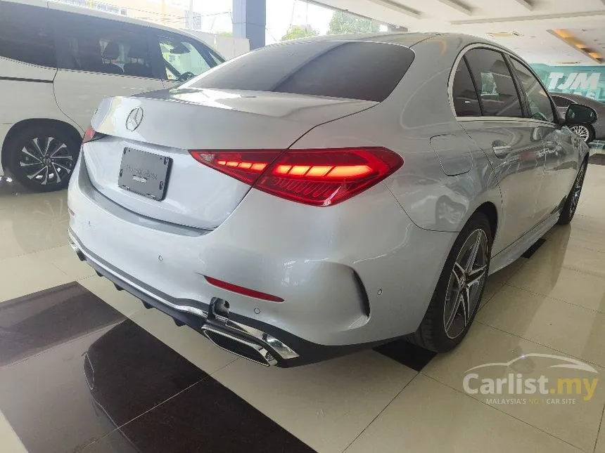 2022 Mercedes-Benz C200 AMG Line Sedan