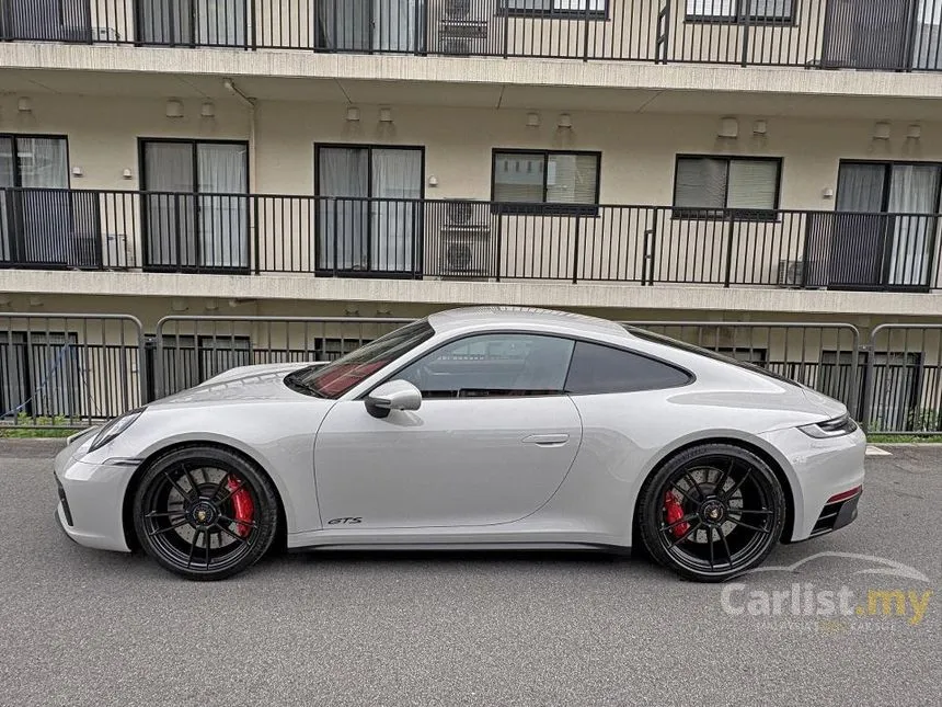2023 Porsche 911 Carrera 4 GTS Coupe
