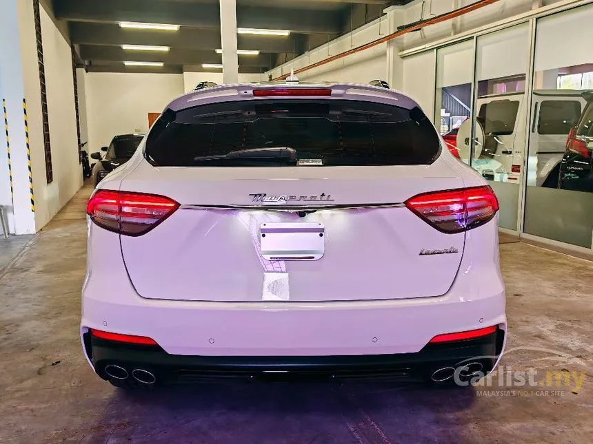 2022 Maserati Levante Modena S SUV