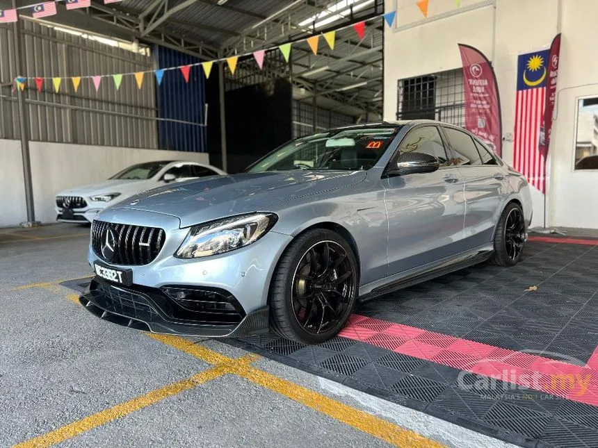 2016 Mercedes-Benz C200 AMG Sedan