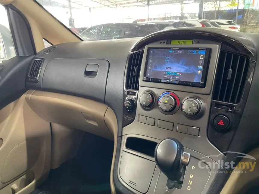 2015 Hyundai Grand Starex Royale GLS MPV