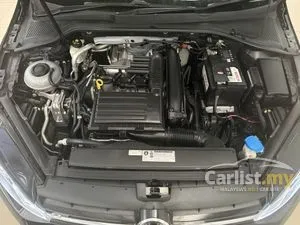 2020 Volkswagen Golf 1.4 TSI R-Line Hatchback