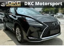 2020 Lexus RX 300 2.0 Luxury SUV / PREMIUM LEATHER SEATS / POWER ADJUSTABLE FRONT SEATS WITH MEMORY FUNCTION / ELECTRIC TAILGATE / ABS / EBD / VSC /PM