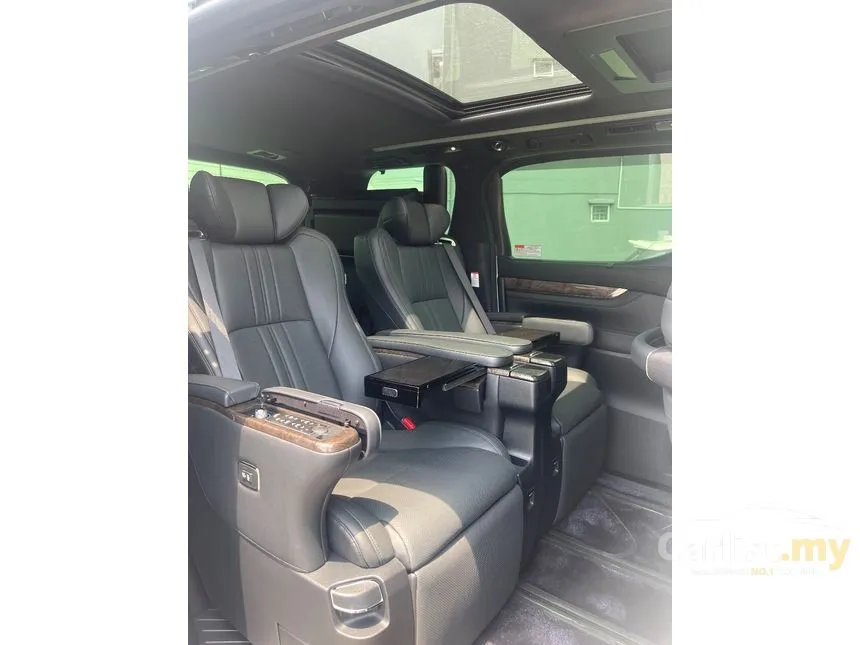 2021 Toyota Alphard Executive Lounge S MPV