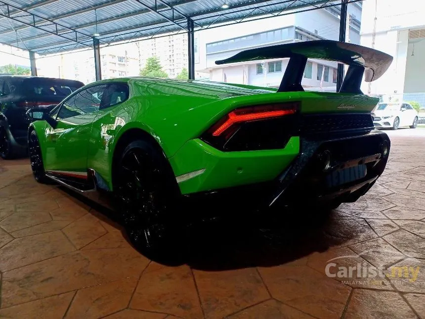 2019 Lamborghini Huracan Performante Coupe