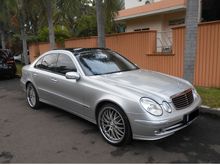 2006 Mercedes-Benz E 280 Advantgarde UK Version CBU 2 TV DVD Panoramic Sun Roof Engine Start Power Back Door Unit Langka Jarang Ada Mulus Orisinil
