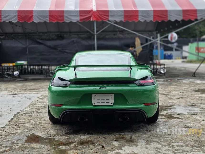 2023 Porsche 718 Cayman GT4 RS Coupe