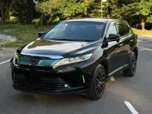 2017 Toyota Harrier 2.0 Elegance- free warranty , tiptop condition , keep very well by last owner , guarantee no major and banjir
