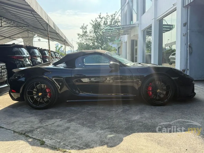 2022 Porsche 718 Spyder Convertible