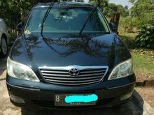 2004 Toyota Camry 3.0 V Sedan