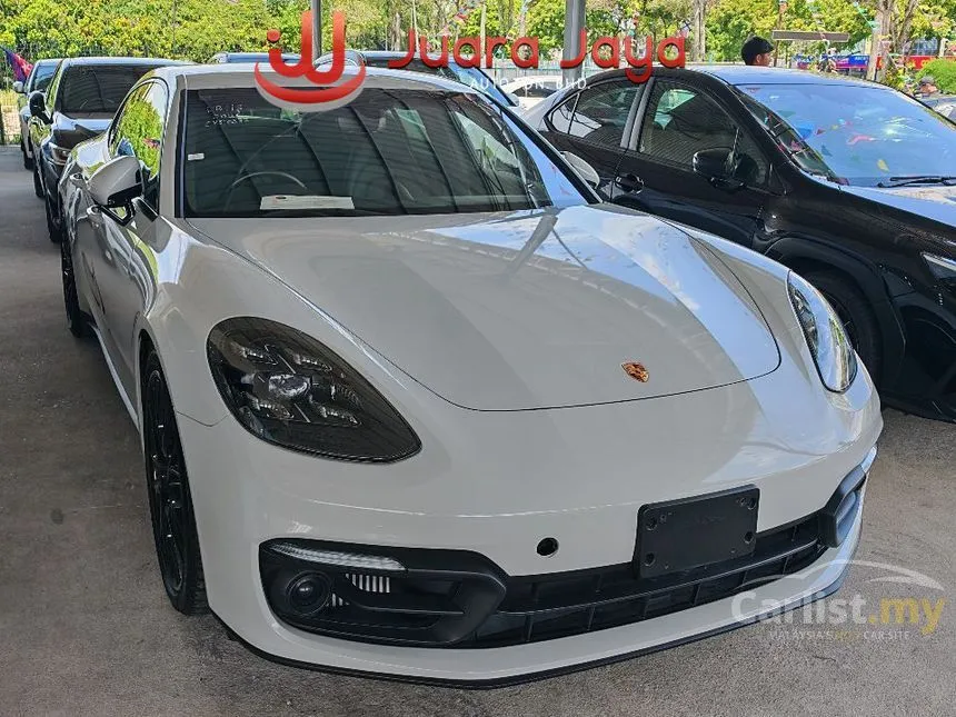 2021 Porsche Panamera Hatchback