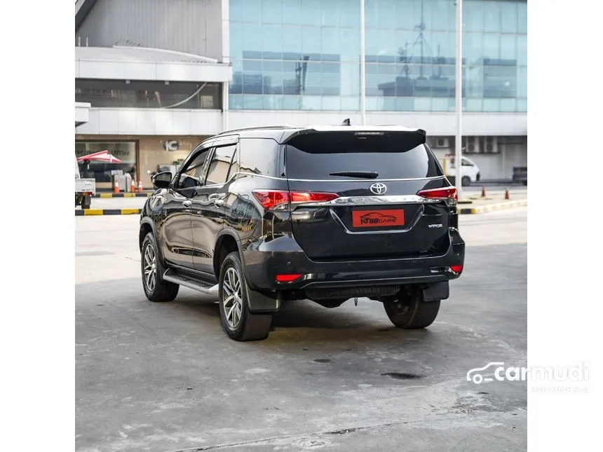 2020 Toyota Fortuner VRZ 4X2 SUV