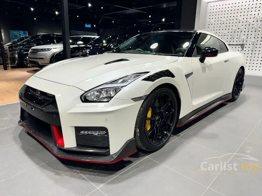 2020 Nissan GT-R NISMO Coupe