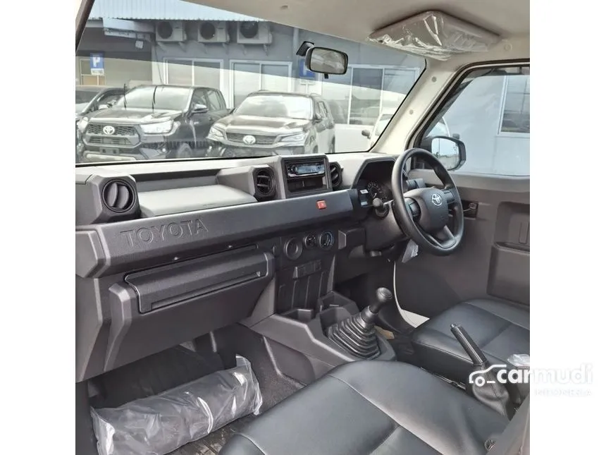 2024 Toyota Hilux Rangga Standard Flat Deck Single Cab Pick-up